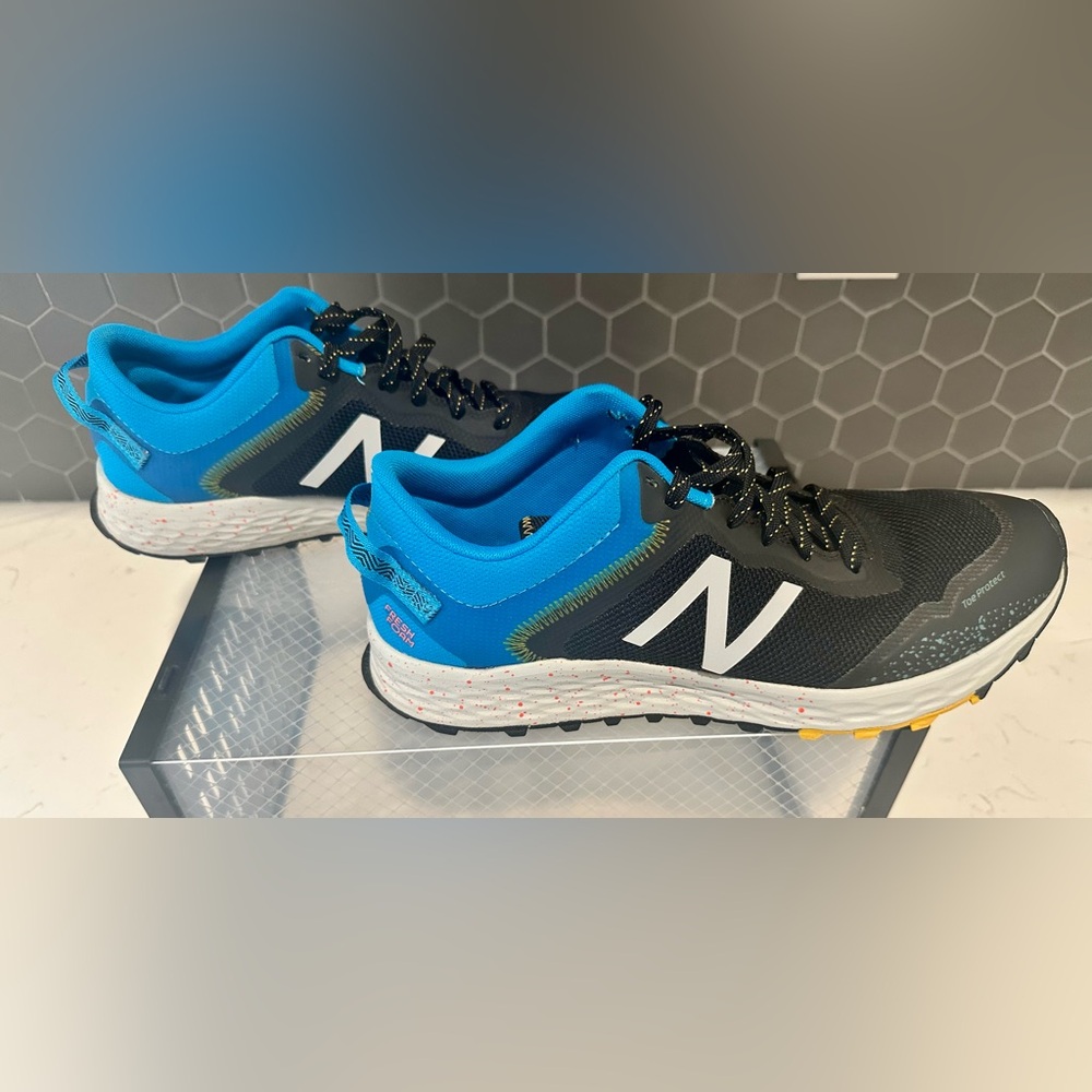 New Balance Men's Fresh Foam Arishi Athletic Shoes in Blue and Gray